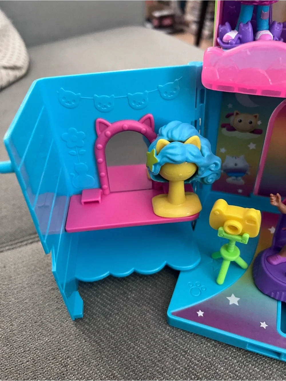 Small Boutique Kids Playset with Purple and Pink Doll
